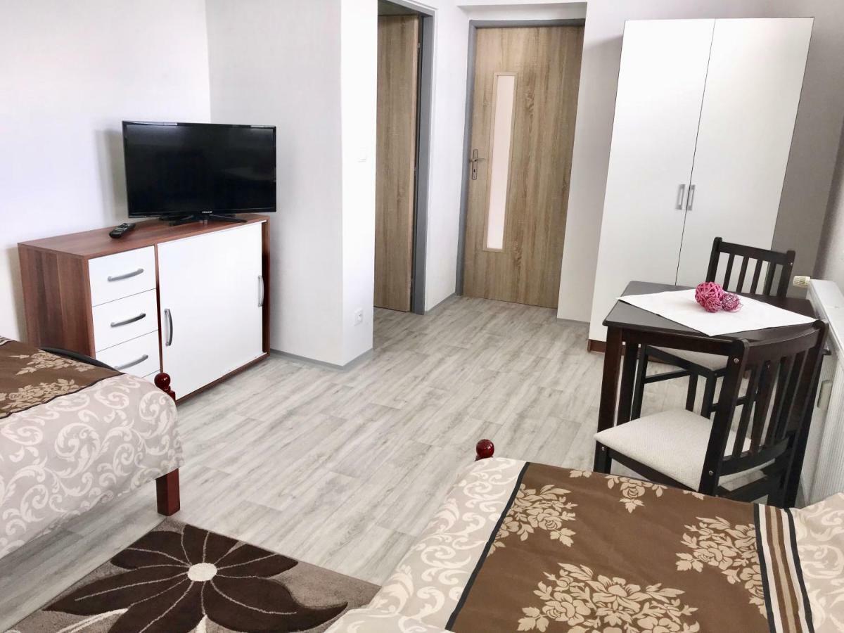 Apartmany Dagmar マリアーンスケー・ラーズニェ エクステリア 写真