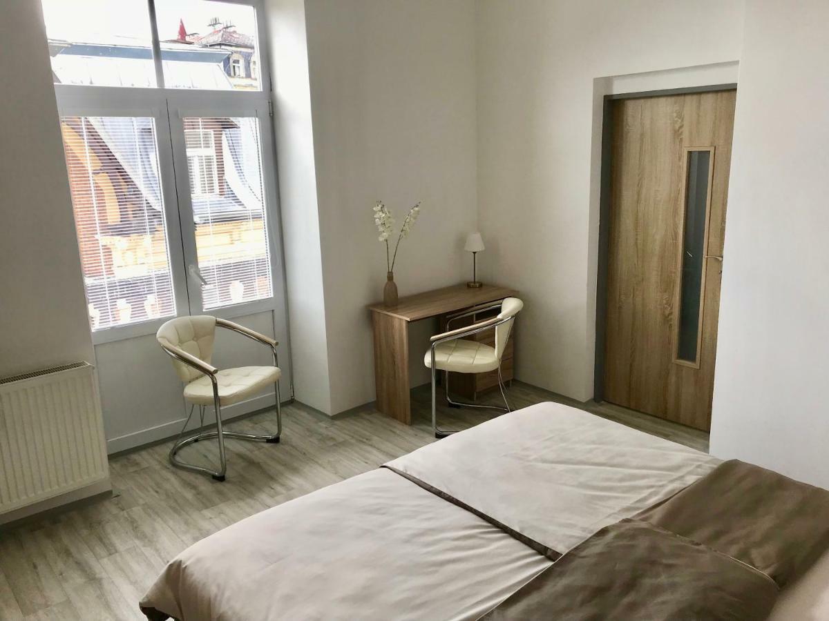 Apartmany Dagmar マリアーンスケー・ラーズニェ エクステリア 写真